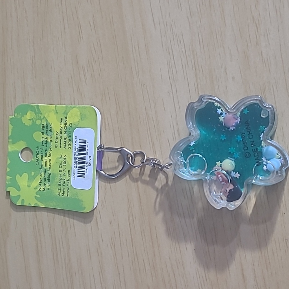 Disney Lilo & Stich Liquid Key Chain - Picture 3 of 4